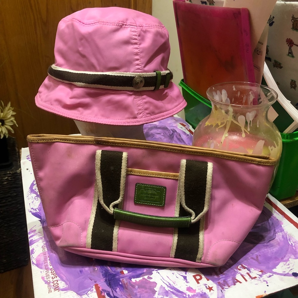 Coach Hamptons Mini tote and Bucket hat
